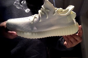 wtt yeezy butter Tablets Carousell Singapore