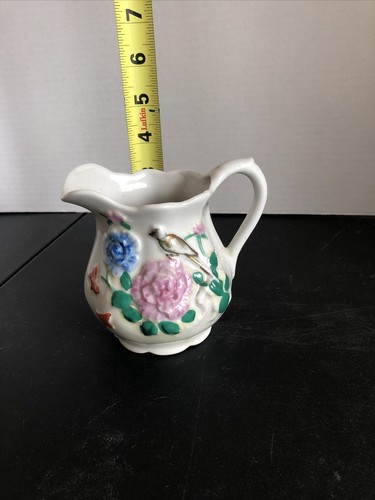 Vintage Porcelain Creamer Made In Japan Raised Flower And Bird Design - Picture 8 of 8
