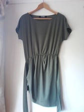 Yoins Womens Green dress Fit & Flare  tie up  stretchy bodycon Sze S  Round Neck