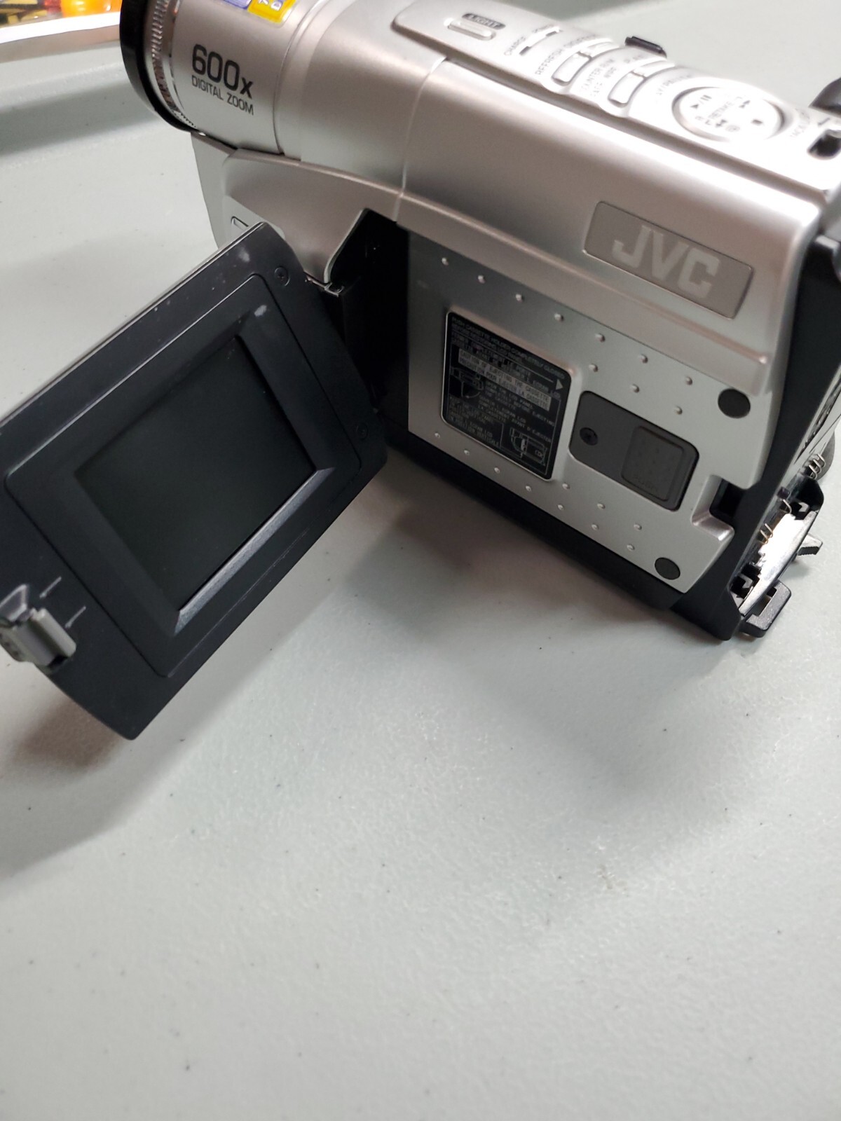 JVC Super VHS-C Camcorder 600x Digital Zoom GR-SXM250U UNTESTED