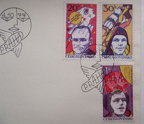 1977 Neil Armstrong Yuri Gagarin Space Exploration Pioneers Stamps FDC Envelope - Picture 2 of 4