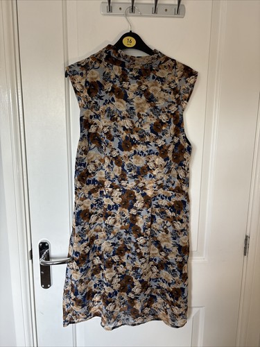 MELA LOVES LONDON floral wedding guest/formal/casual Midi Dress SIZE 12 - Picture 3 of 13