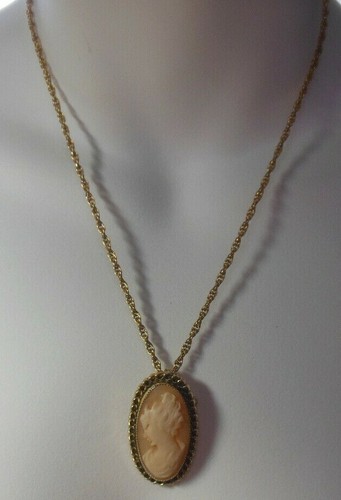 Vintage Signed EMMONS Cameo Brooch Pendant Necklace - Picture 2 of 4