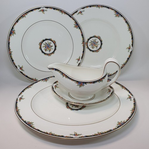 Wedgwood Bone China 5 Piezas Diseño Osborne 1983 3 Platos 1 Gravy Boat Y Platillo - Imagen 6 de 24