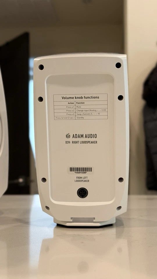 ADAM Audio D3V Desktop Monitors - White Pair - Image 4 of 4