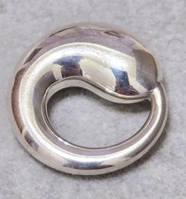 Tiffany  Co. Elsa Peretti Eternal Circle Pendant in Sterling Silver Authentic