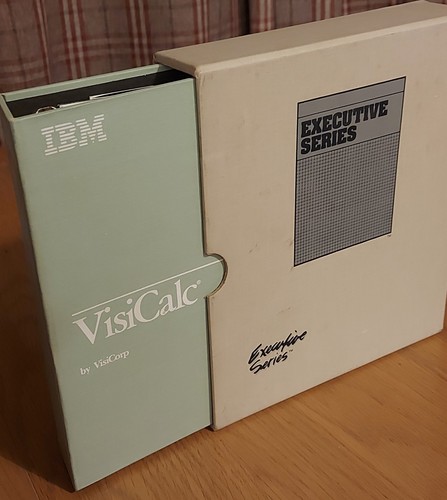 VISICALC IBM 1982 Manual Original en Caja Buen Estado - Sin Disco