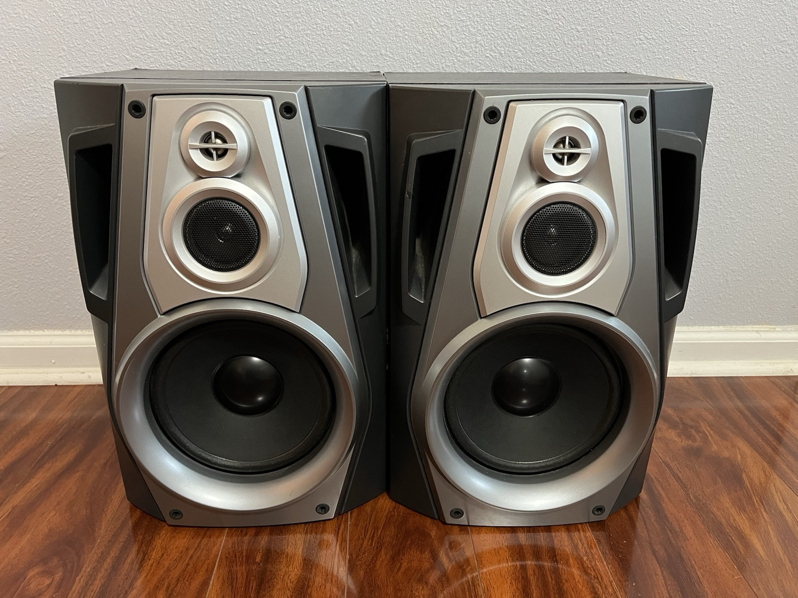 Aiwa SX-ZR77 Speaker Pair | eBay