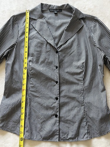 Lafayette 148 New York Size 10 Striped Button Down Shirt Cotton Black White - Picture 9 of 13