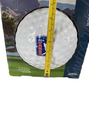 Großer 7" Celebrity Golf Championship American Century Golfball für Autogramme - Bild 6 von 6