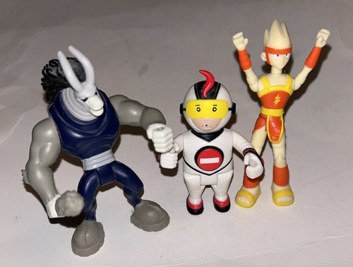 Teen Titans GO! Wildebeest, Lighting and Menos Action Figures Bandai 2005