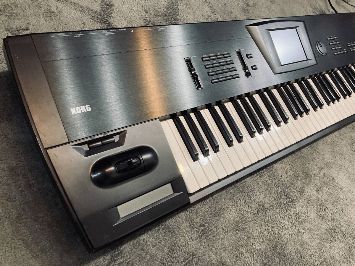 KORG Trinity pro V3 BK 76 keys MOSS-TRI Maintenance