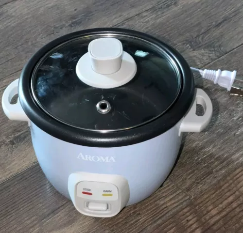 Aroma Housewares 4-Cups (Cooked) / 1Qt. Rice & Grain Cooker (ARC-302NGBL), Blue