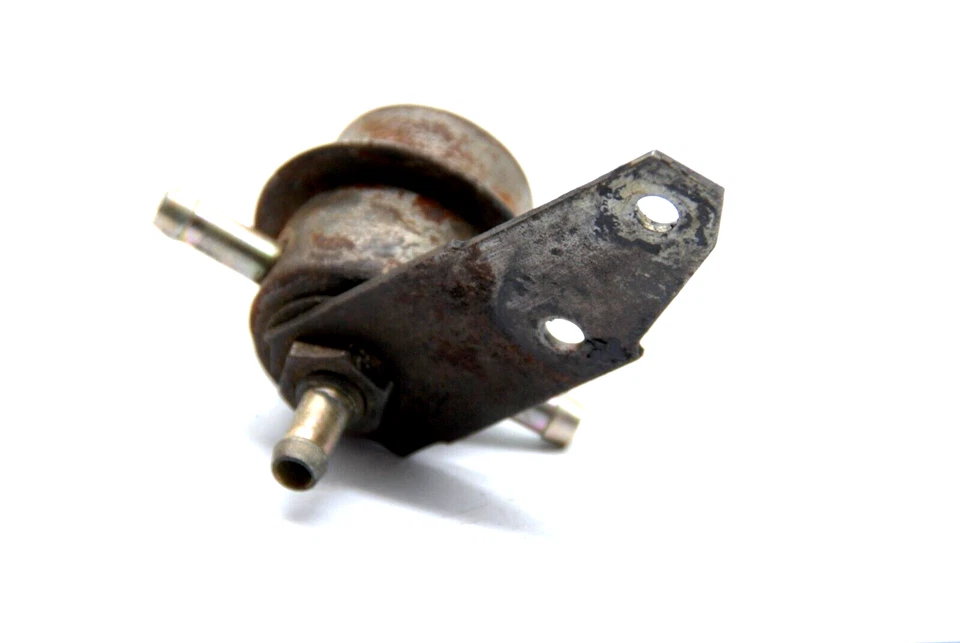 FUEL PRESSURE REGULATOR FPR FOR VW TRANSPORTER VANAGON 2.1 83-91 0280160205 - Image 4 of 4