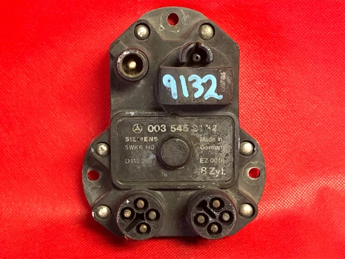Mercedes V8 Igniter Ignition control Module 0035459132 003 545 91 32 - Picture 1 of 1