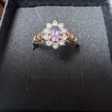 9ct Gold purple and clear Cubic Zirconia 9ct Gold Ring - Size P