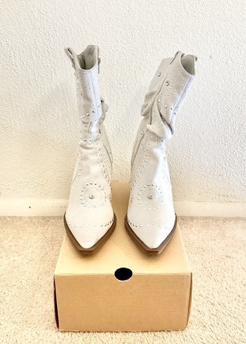 Very G Stellar Western Slouch Studded Boots Cream/Grey Women’s Size 9.5 M - Picture 2 of 4