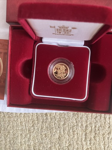 Six Gold Half Sovereigns. 2001 2002 2003 2004 2005 2006.These Are All Proofs. - Picture 6 of 11