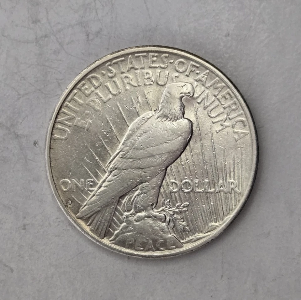 1934-S Peace Silver Dollar $1 - KEY DATE TO SERIES - Extra Fine Condition Coin! - Image 2 of 4