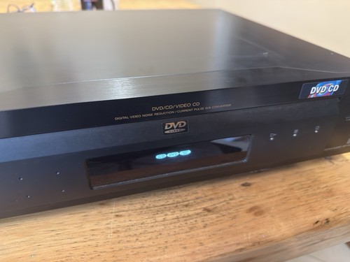 Sony DVP-S7000 Audiophile Reference Standard High End DVD/CD Player Tested - Picture 4 of 9