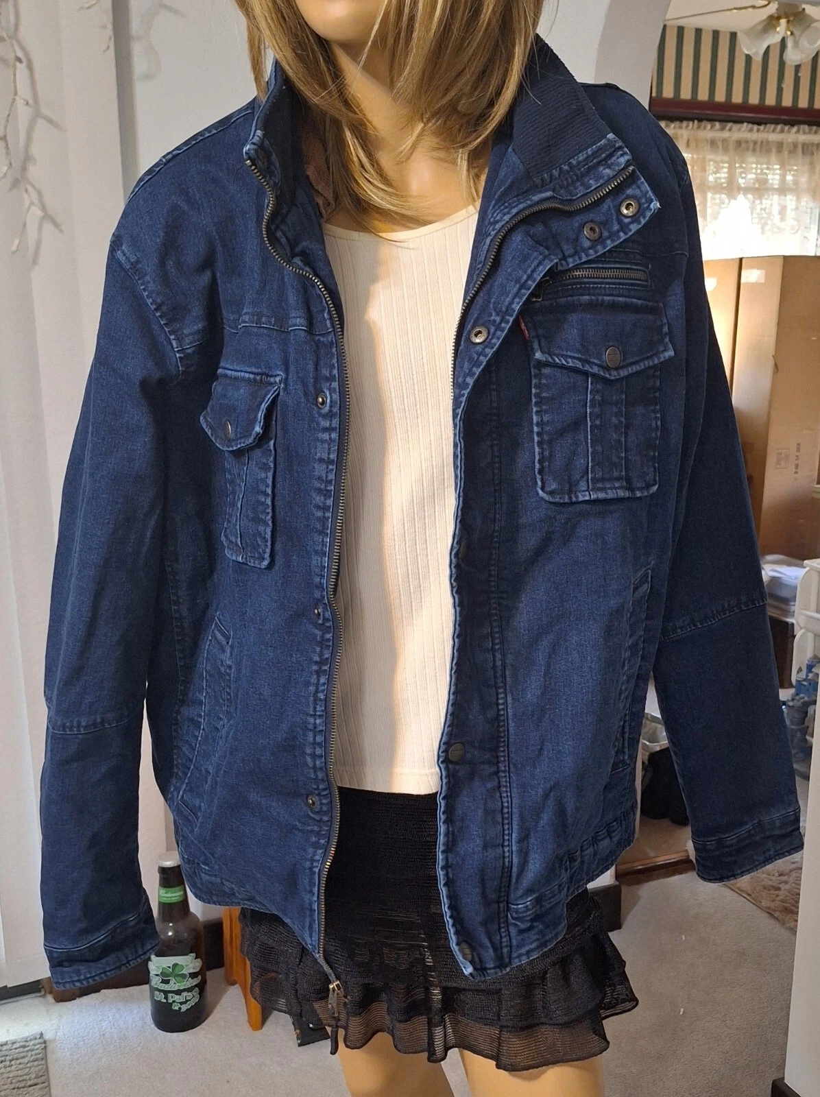 Levi Destressed Blue Denim Coat Size X-Large Pockets & Closure both Zip and Snap