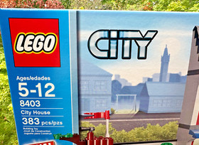 🍁 LEGO 8403 City House Apartment - Brand New Sealed, Nice Box, Special Edition