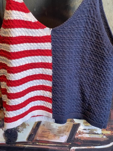 Women's Moon & Madison Knitted Stars Stripes American Flag Tank Top Sz XL NWT - Picture 12 of 12
