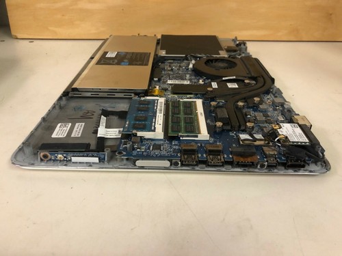 Dell XPS L511Z Intel Core i7-2640M 2.8 GHz 6 GB RAM NO HDD 15.6" *Parts - Picture 7 of 10