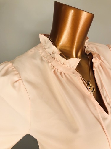 J.Crew M Top Peach Low Cut Keyhole Knot Ties Front Long Bell Sleeves Blouse Soft - Picture 6 of 10