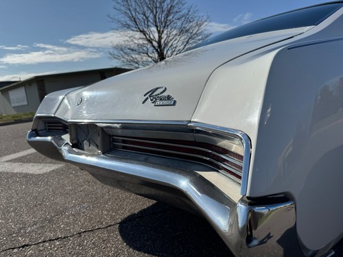 1966 Buick Riviera - Picture 26 of 40