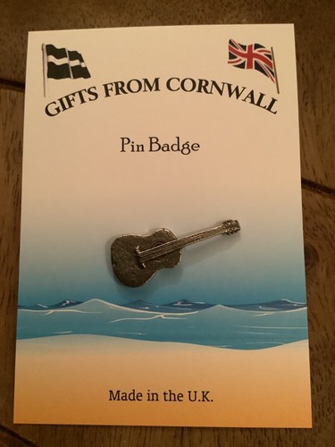 Classical Guitar Silver Pewter Pin Badge (W) - Picture 3 of 3