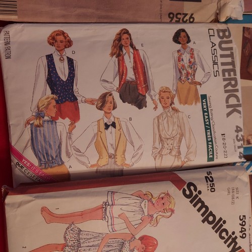 1980's Sewing Patterns-Crafts & More Simplicity & McCall's Lot of 6 Pre-owned  - Picture 6 of 7