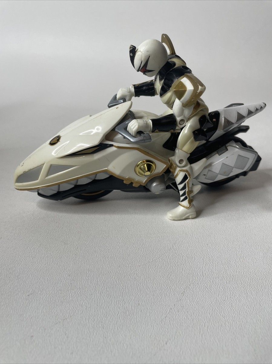 【T033】パワーレンジャー ディノサンダーホワイト ドラゴゾードライダー T033】パワーレンジャー ディノサンダーホワイト ドラゴゾード