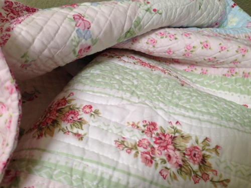Finely Stitched Home Full Queen Quilt Set Shabby Patchwork Vintage Pink Rose Chi - Picture 4 of 7