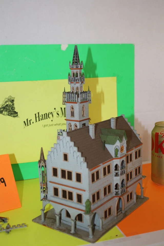 Vollmer 22111 Assembled HO Cathedral Church- see details - Image 4 of 4