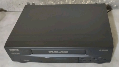 SINUDYNE VIDEOREGISTRATORE VHS 6 TESTINE STEREO CON TELECOMANDO - Picture 5 of 8