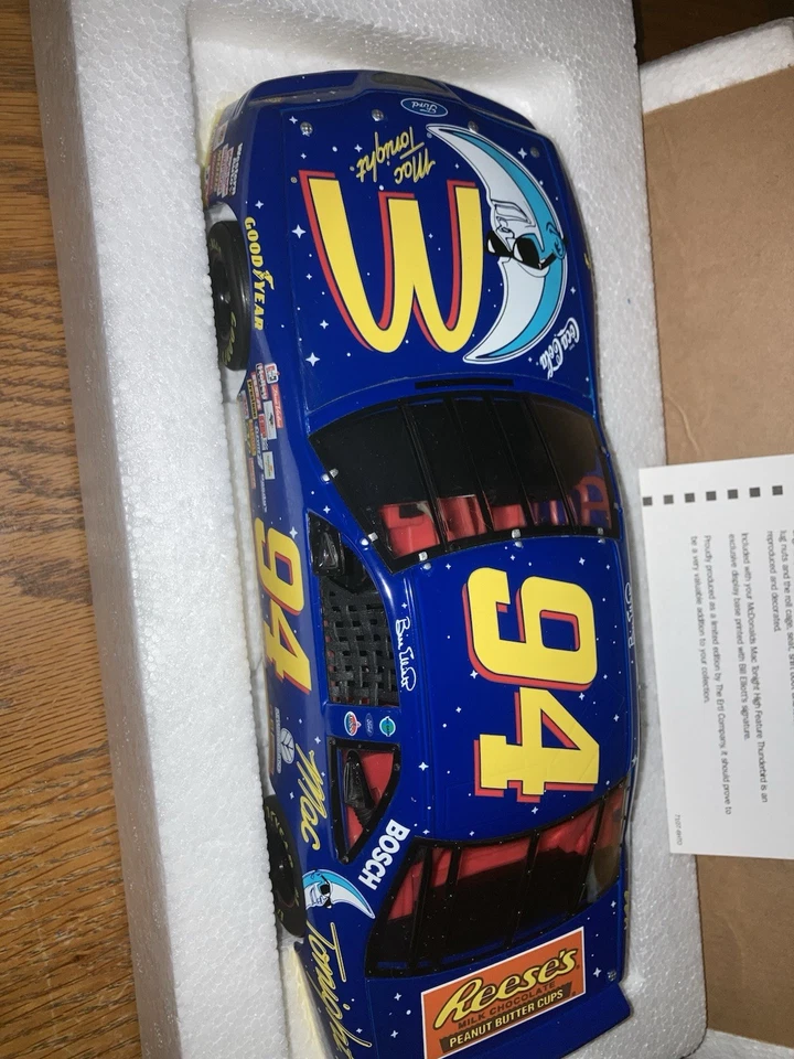 Ford Thunderbird # 94 Mac Tonight 1997 escala 1:18 Ertl NASCAR Bill Elliott Foto 3 de 3
