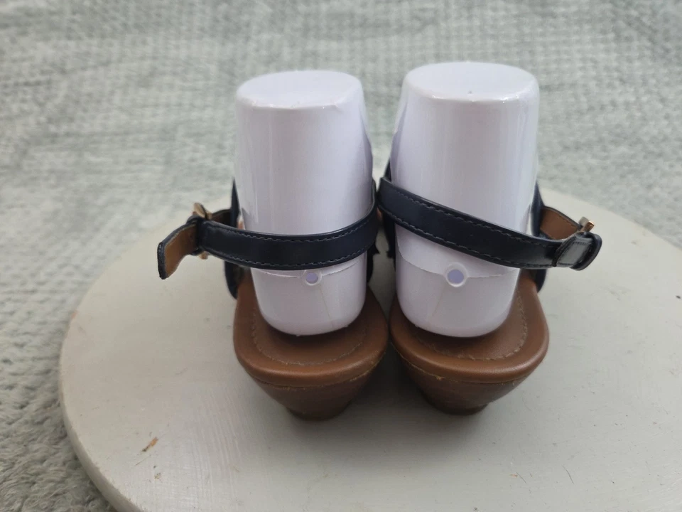 Sandalias chanclas Tommy Hilfiger para mujer 8,5 M cuero azul dorado logotipo con correa trasera Foto 3 de 4