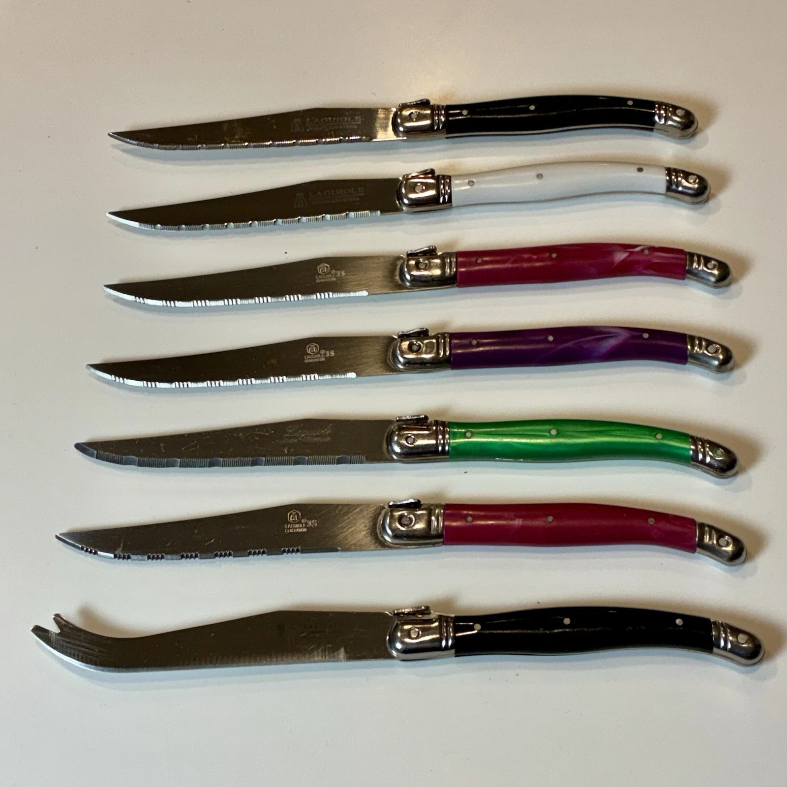 Laguiole Multicolored Knives, Set Of 7 French Cutlery Set 6 Steak 1 Cheese
