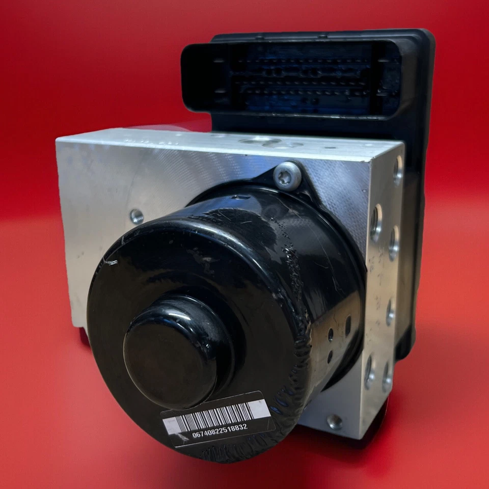 Módulo de bomba de freno ABS reacondicionado Porsche Cayenne 2004 | 7L0 907 379 C Foto 3 de 4