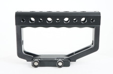 - MOVCAM ENCLOSED TOP HANDGRIP BLACK-USED
