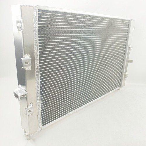 3 Row Aluminum Radiator For 1999-2004 2000 01 Land Rover Discovery 4.0L 4.6L V8 - Bild 7 von 7