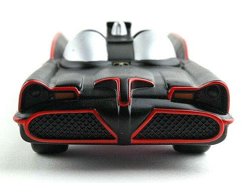 Batman Batmobile v1966 Vinyl Bank by Diamond Select, Original Label, Adam West - Picture 4 of 10