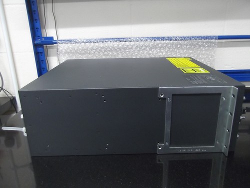 Cisco 7304 Modułowa obudowa routera sieciowego 7300-NSE-150 SPA-2XOC3-POC 2GB RAM - Zdjęcie 4 z 5