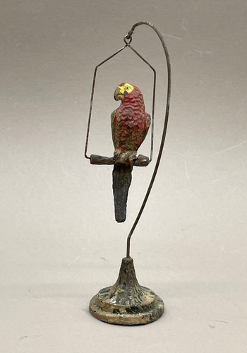 Alter Puppenstuben-Papagei auf Vogelstange mit Ständer, Elastolin