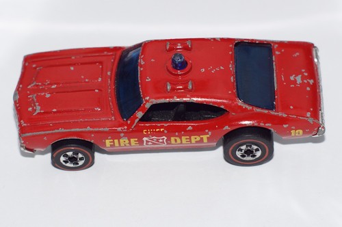 ORIGINAL Hot Wheels Redline - Chief's Special - Fire - Flying Colors - Blue Dome - Picture 3 of 12