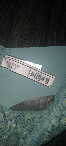 NeW vs leopard shine lace no show thong Panty Size small seasalt green - Picture 2 of 2