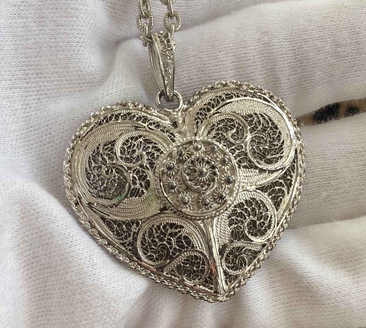 【PondPhuwin】MYSTIC LOCKET GMMTV ohm pawat mystic locket | Mercari