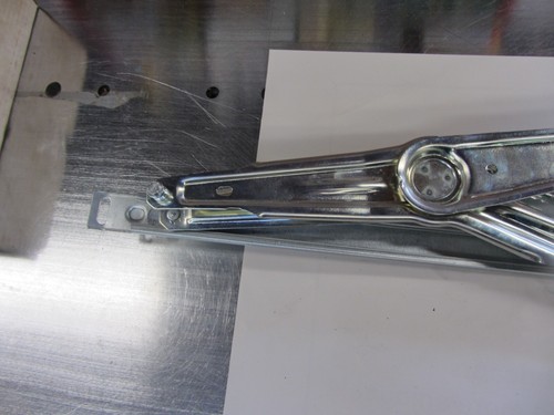 Genuine BMW E36 Coupe & Convertible Drivers Side Window Regulator, 51331977579 - Picture 5 of 12