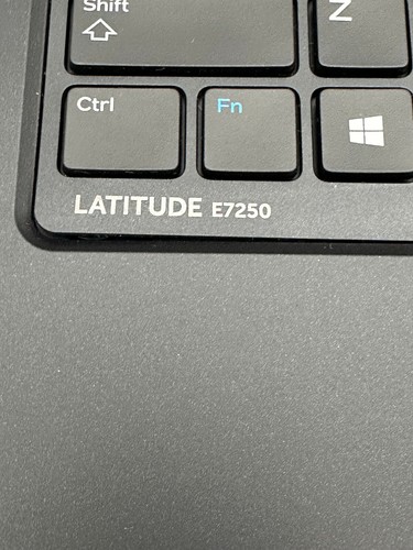 Dell Latitude E7250 12.5" i5 5300U 2.3GHz 8GB RAM 256GB SSD WIN 11 PRO - Picture 8 of 11